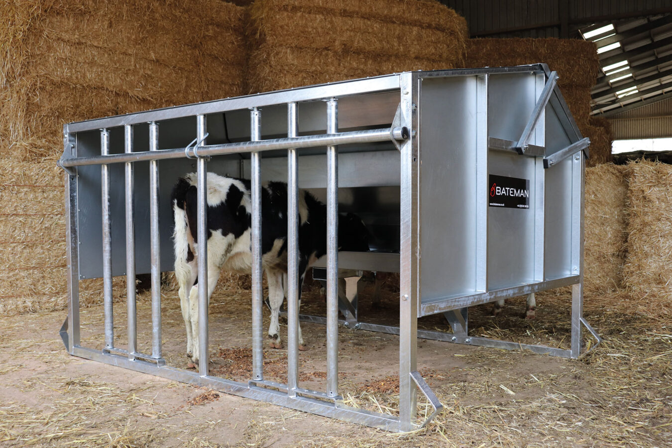 Heavy duty calf creep feeder image